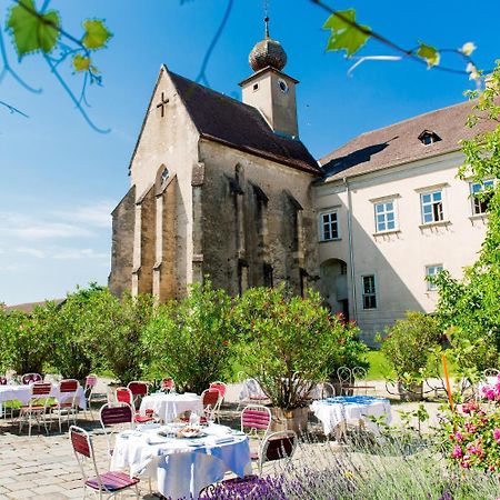 Gut Oberstockstall Hotell Kirchberg am Wagram Exteriör bild